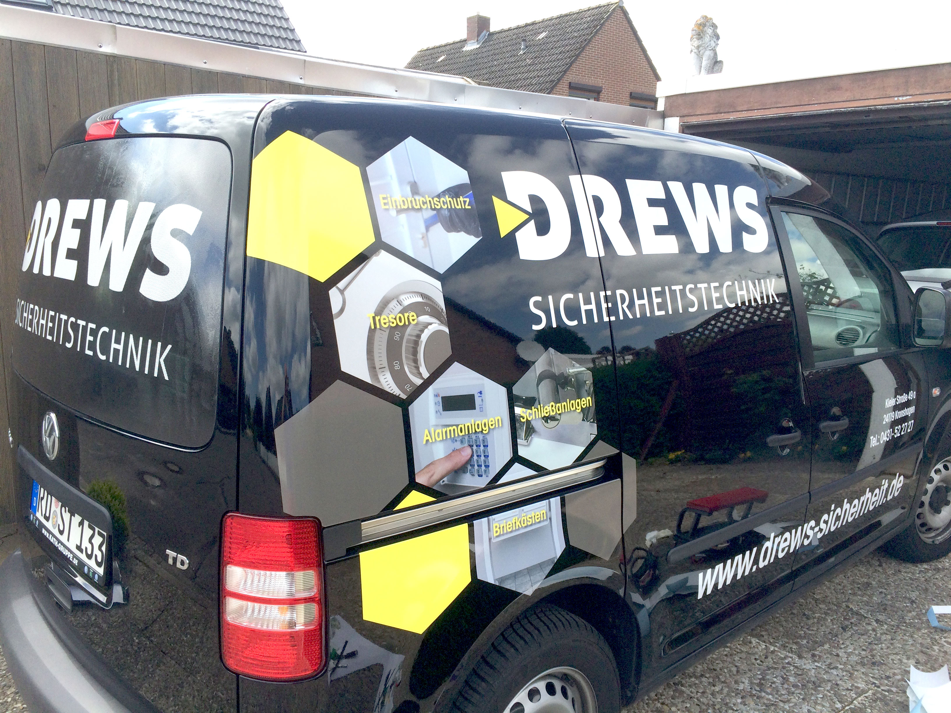 KFZ Beschriftung - Fahrzeugbeschriftung Kiel